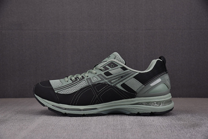 As*ic*s gel burz 2 1013a040-021