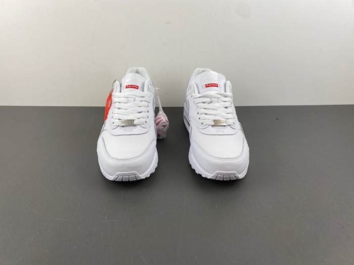 Nike x Supreme Air Max 1 