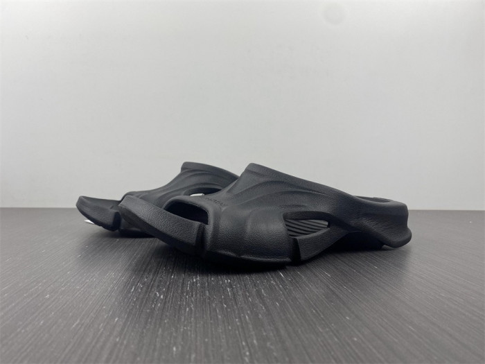 bl slippers