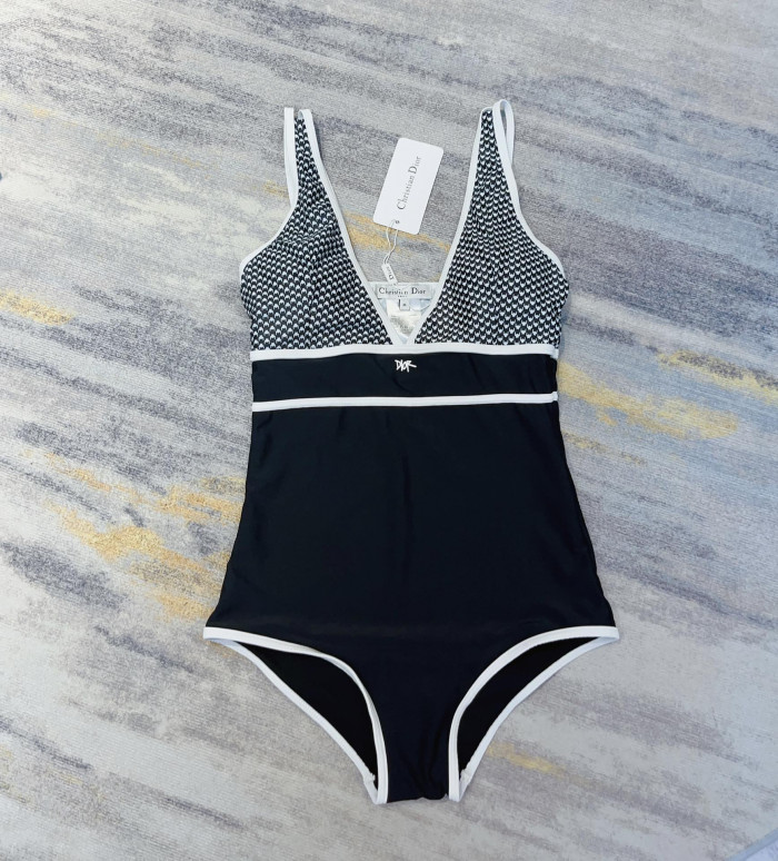 d1or swimsuit