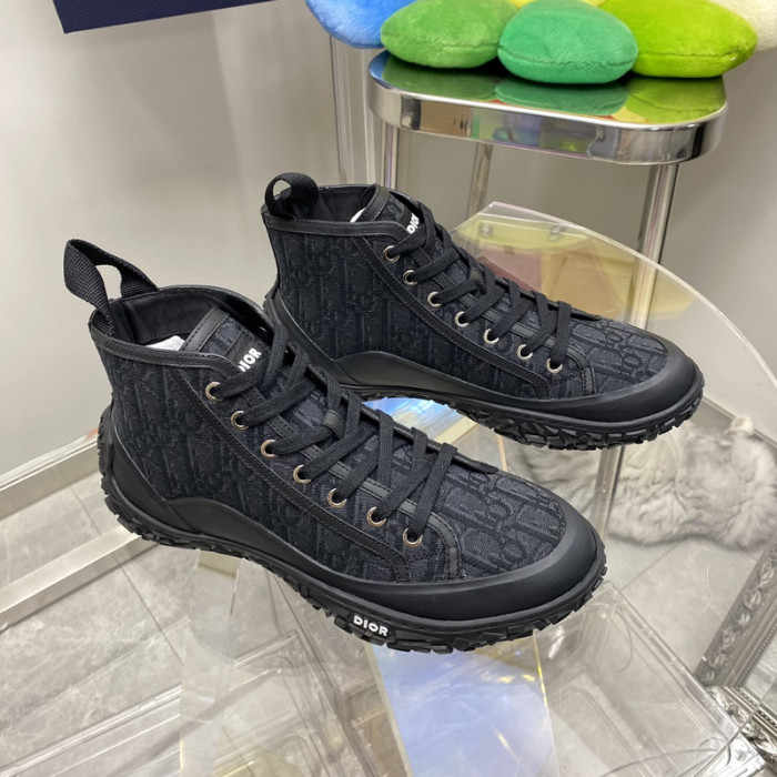 dr b28 high-top sneakers