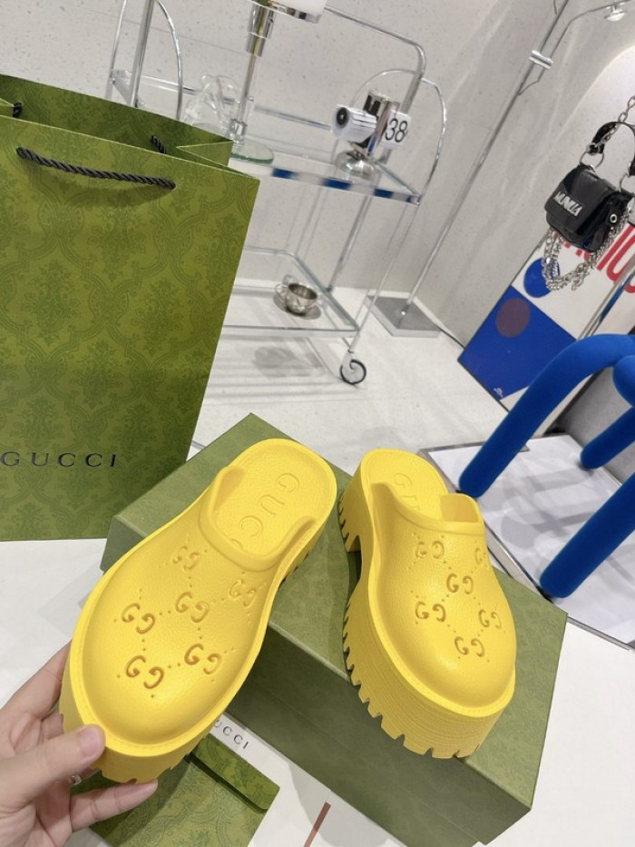 guc sandal