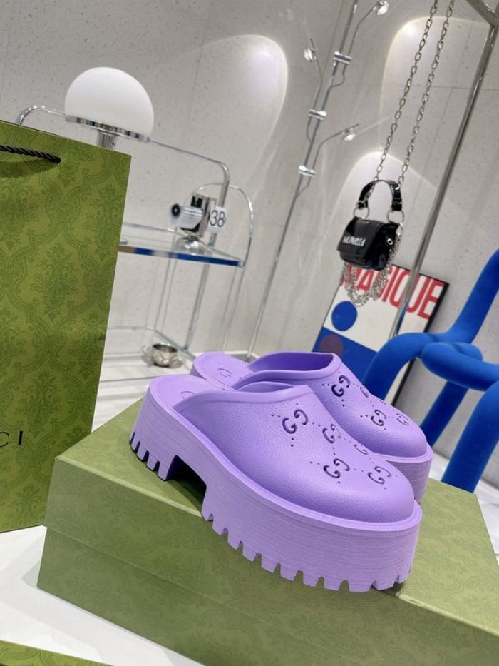 guc sandal
