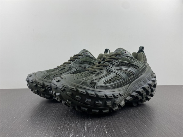 bl deferder chunky-sole sneaker