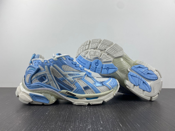 bl runner trainers sneakers