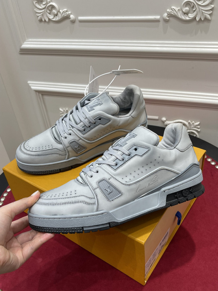 lovt sneaker