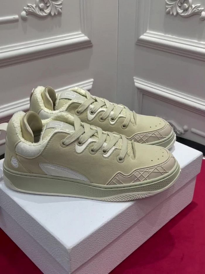 dr trainer sneaker