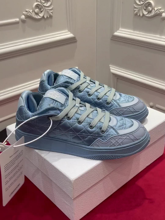 dr trainer sneaker