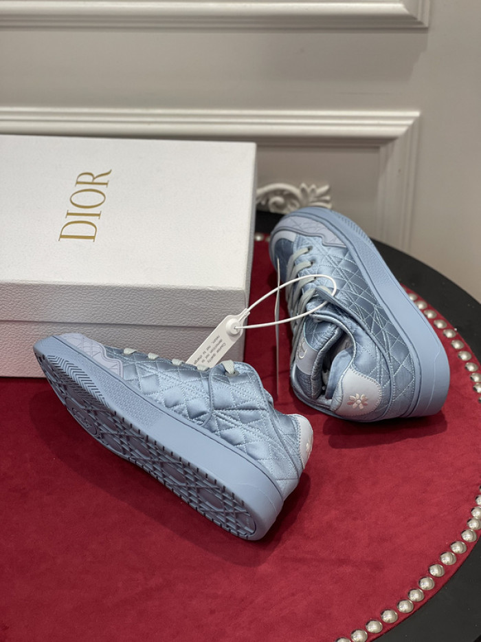 dr trainer sneaker