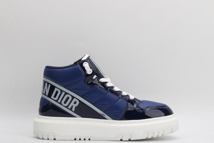dr trainer sneaker