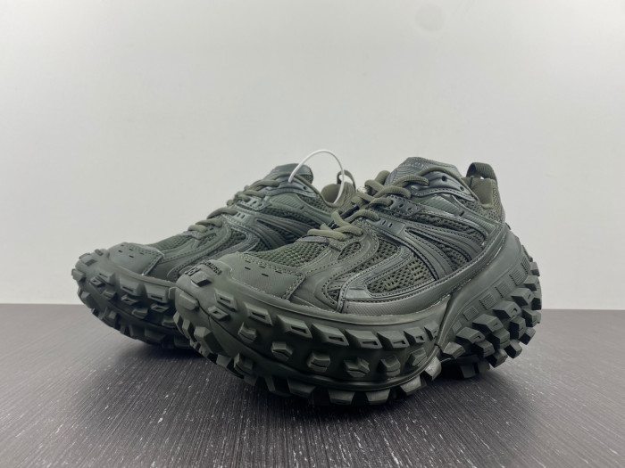 bl deferder chunky-sole sneaker