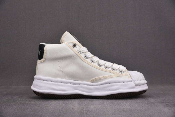 Ma*s*n mihara yasuhiro sneaker