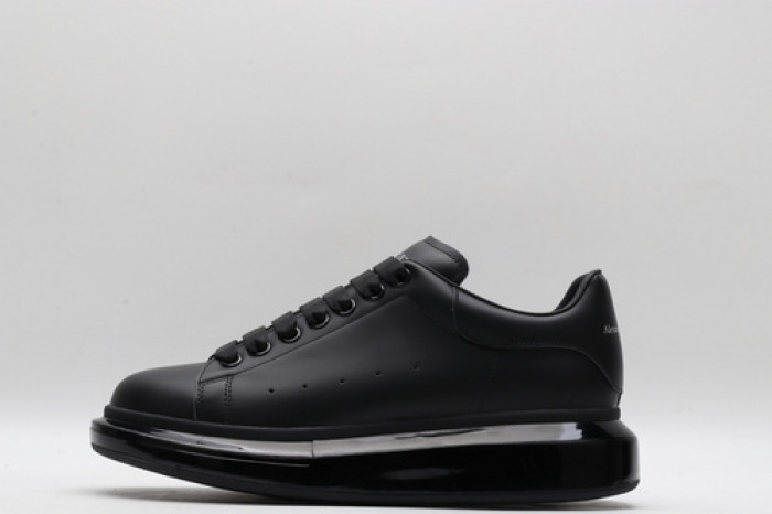 alex mcqu sneakers