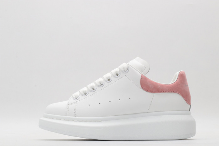 alex mcqu sneakers