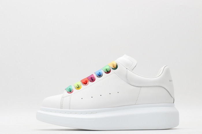 alex mcqu sneakers