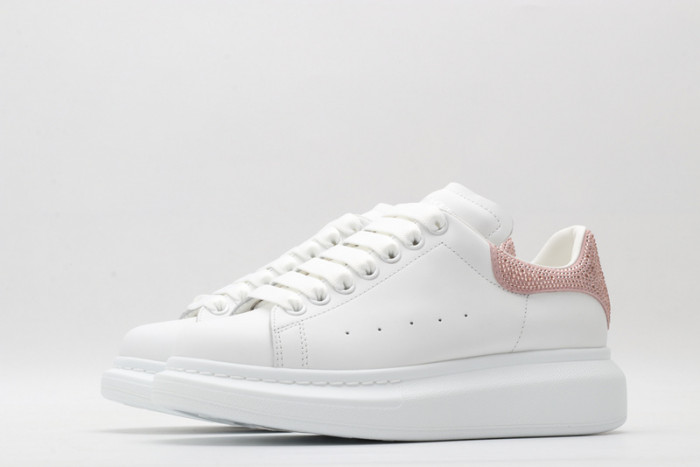 alex mcqu sneakers