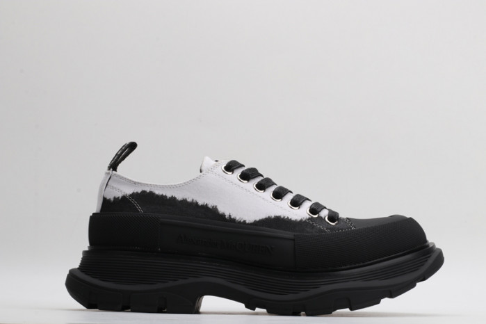 alex mcqu sneakers