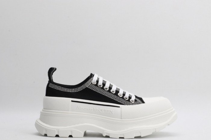 alex mcqu sneakers
