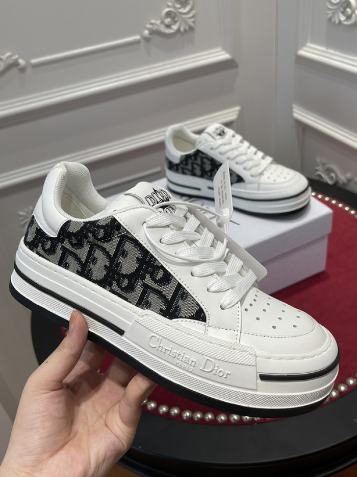 dr trainer sneaker