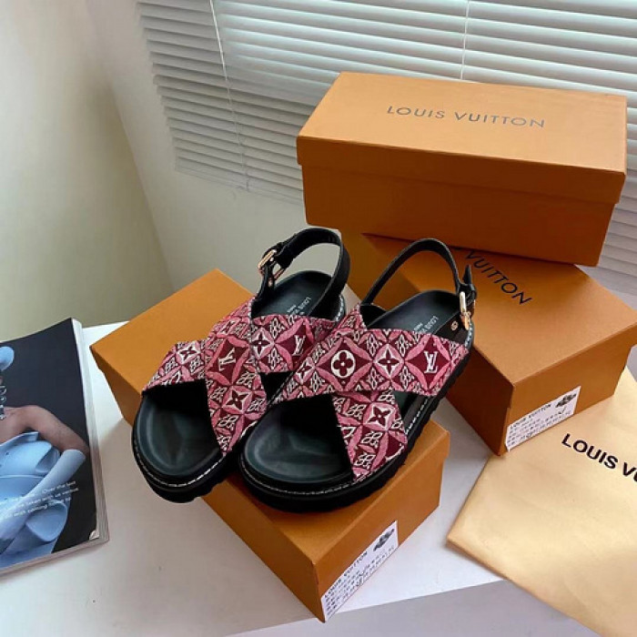 lovt sandal