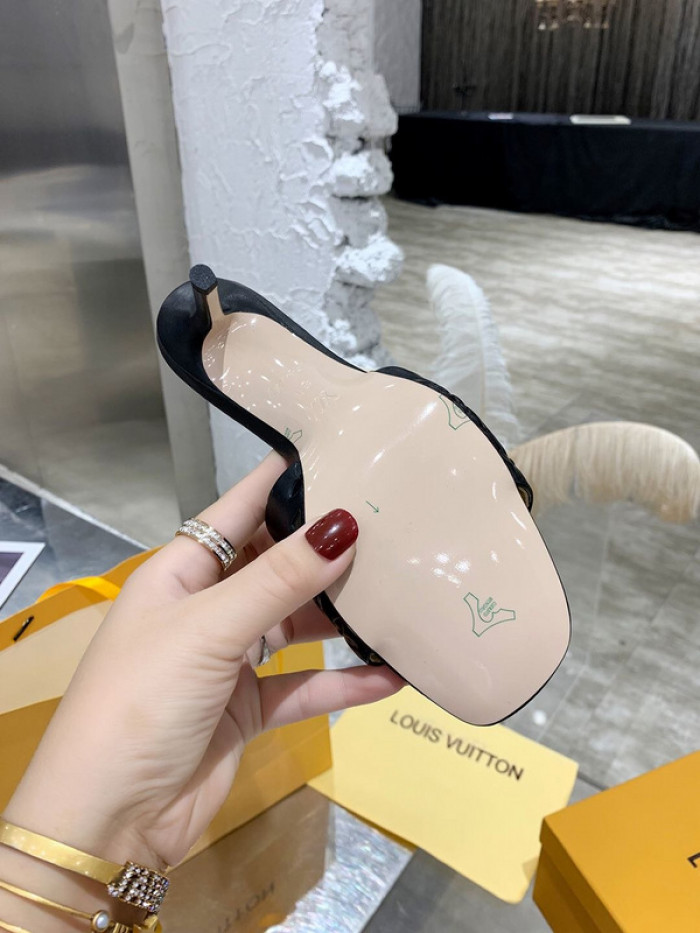 lovt slippers