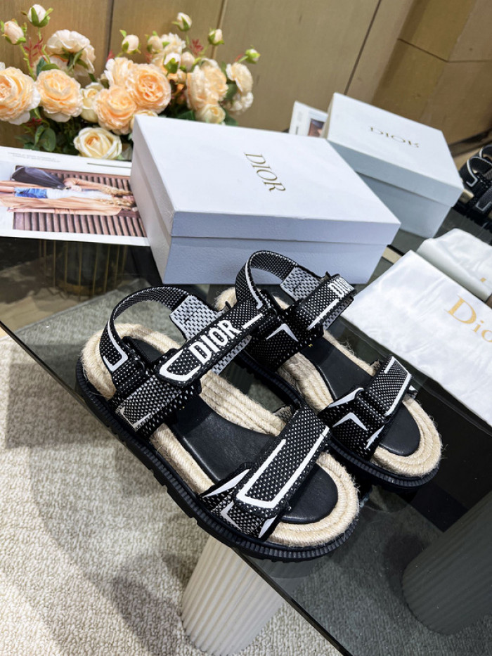 dr sandal