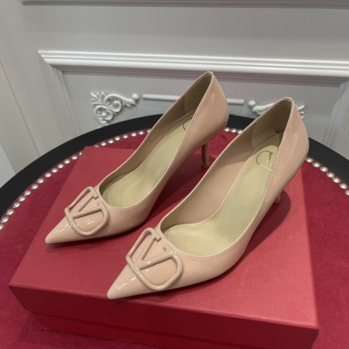 v*lentino heel