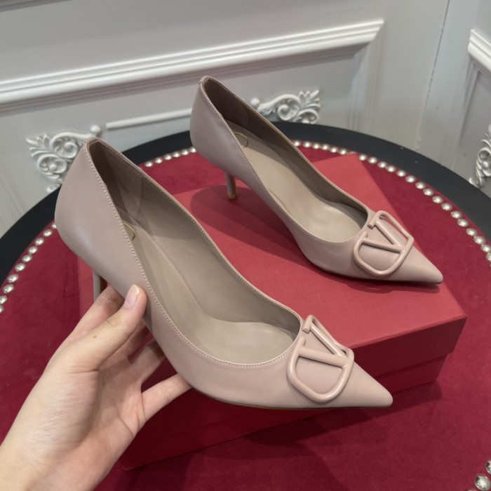 v*lentino heel