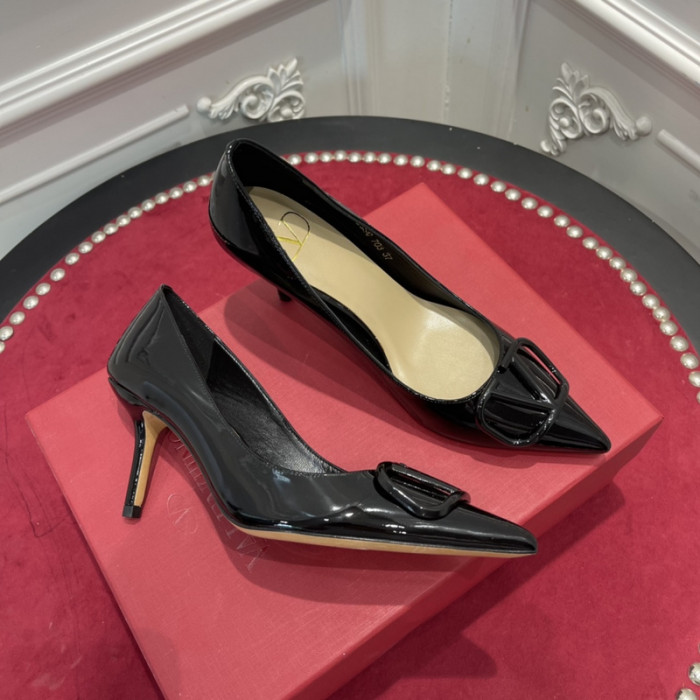 v*lentino heel