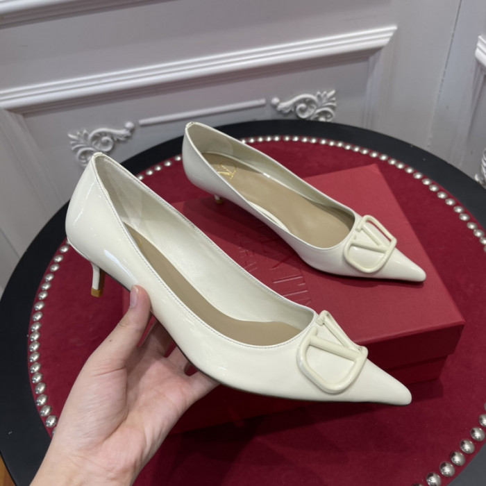v*lentino heel
