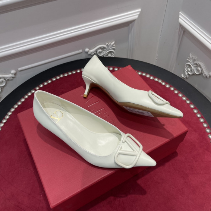 v*lentino heel