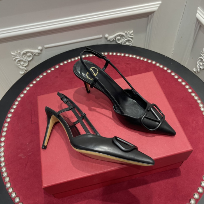 v*lentino heel