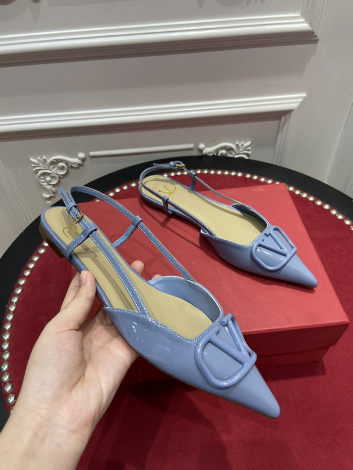 v*lentino heel