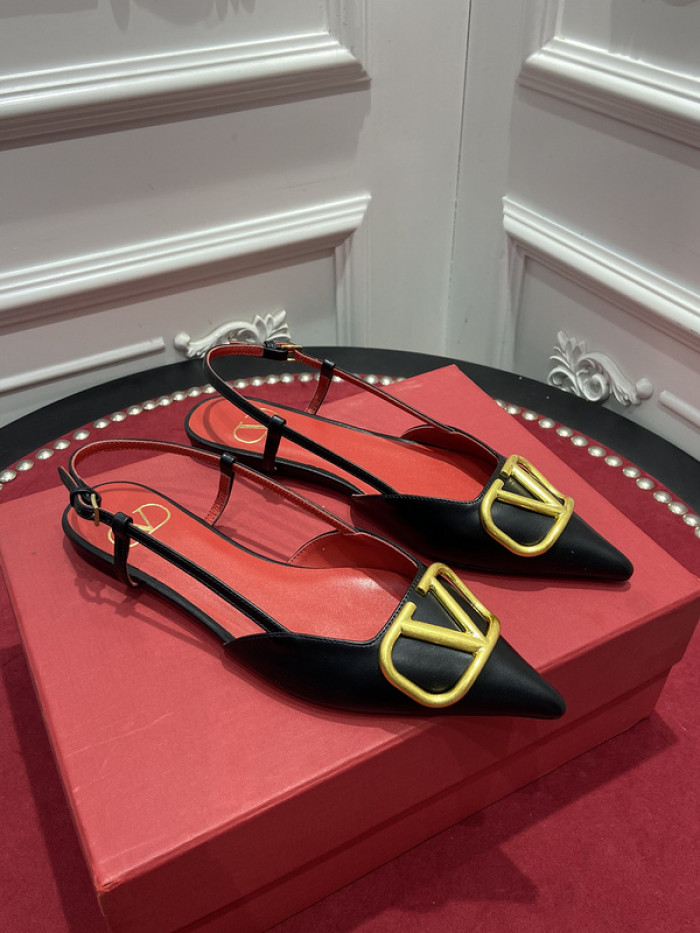 v*lentino heel