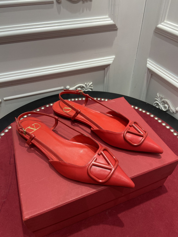 v*lentino heel
