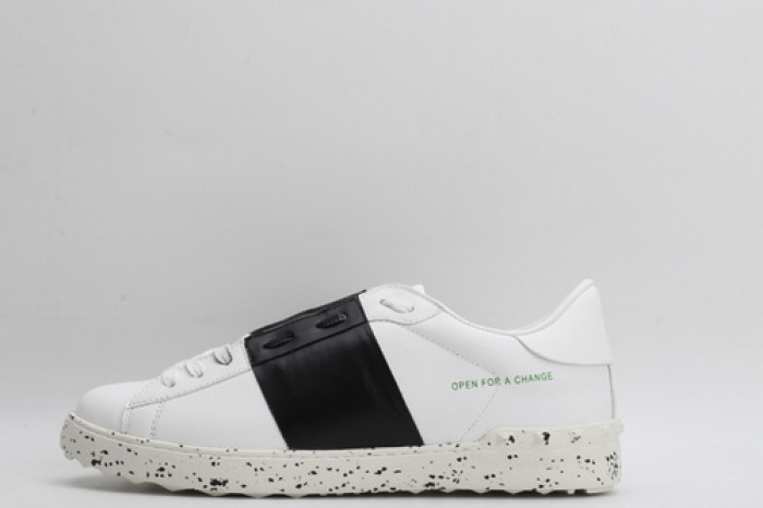 v*lentino sneaker