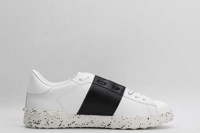 v*lentino sneaker