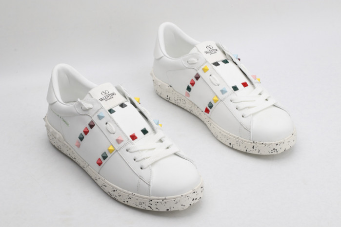 v*lentino sneaker