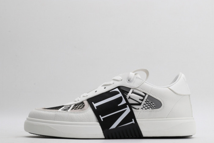 v*lentino sneaker