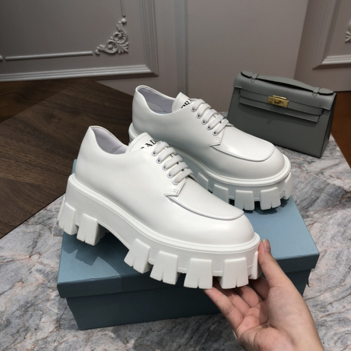 prad loafer