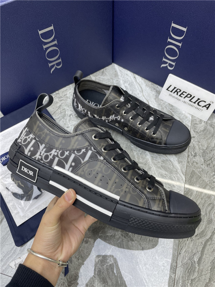 dr b23 sneakers