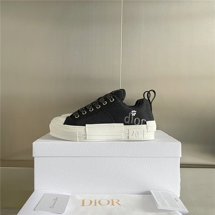 dr b23 sneakers