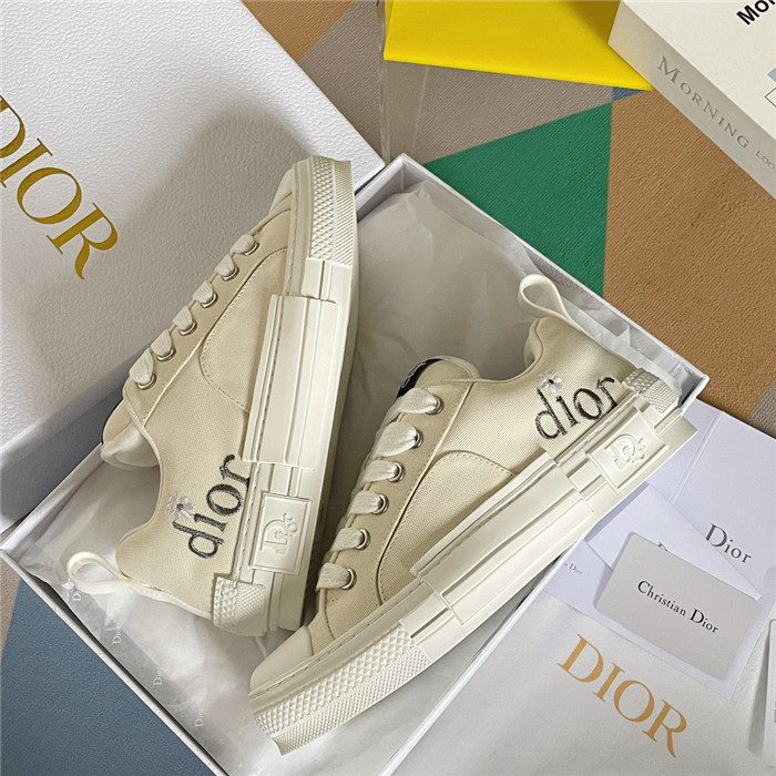 dr b23 sneakers