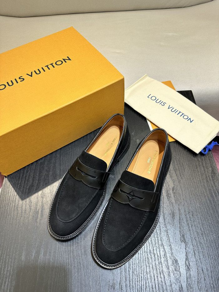 lovt loafer