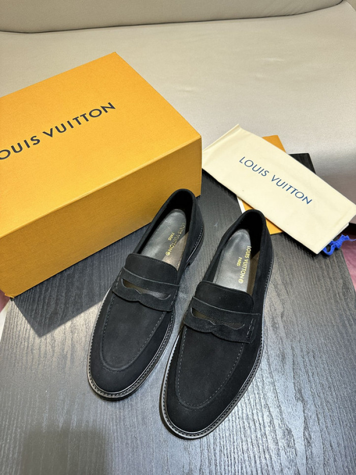 lovt loafer