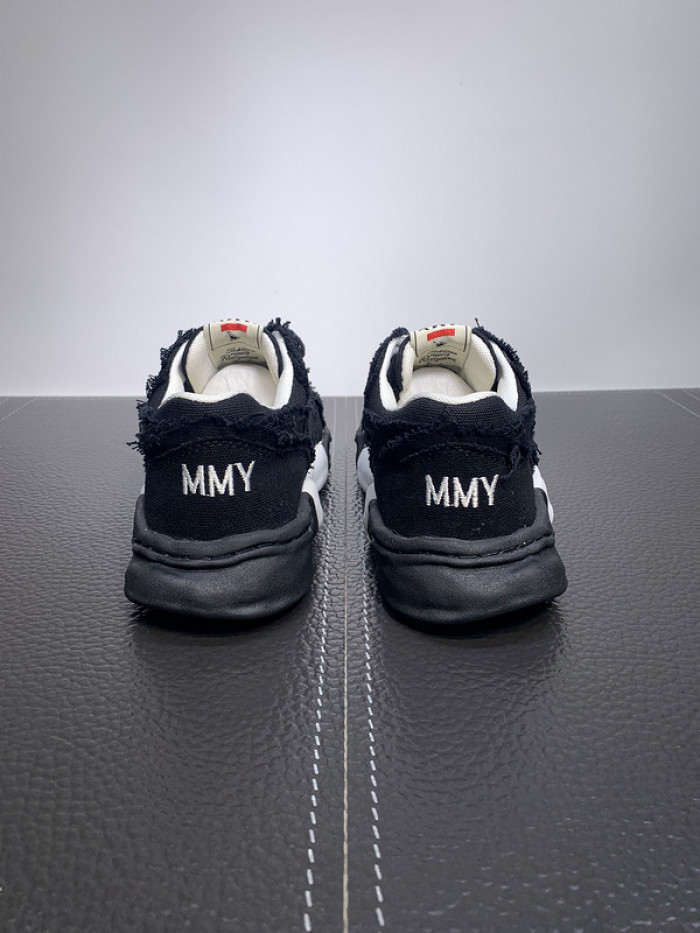 Ma*s*n mihara yasuhiro sneaker