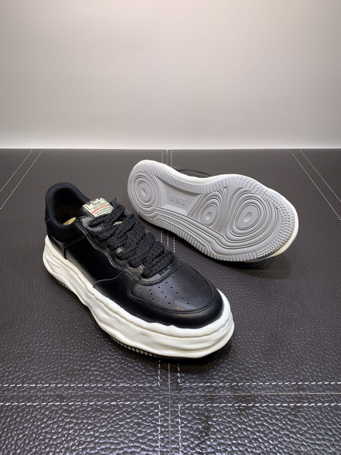Ma*s*n mihara yasuhiro sneaker