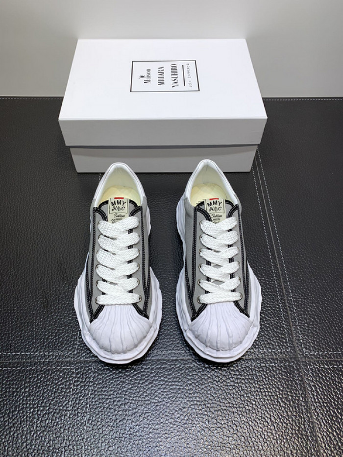 Ma*s*n mihara yasuhiro sneaker