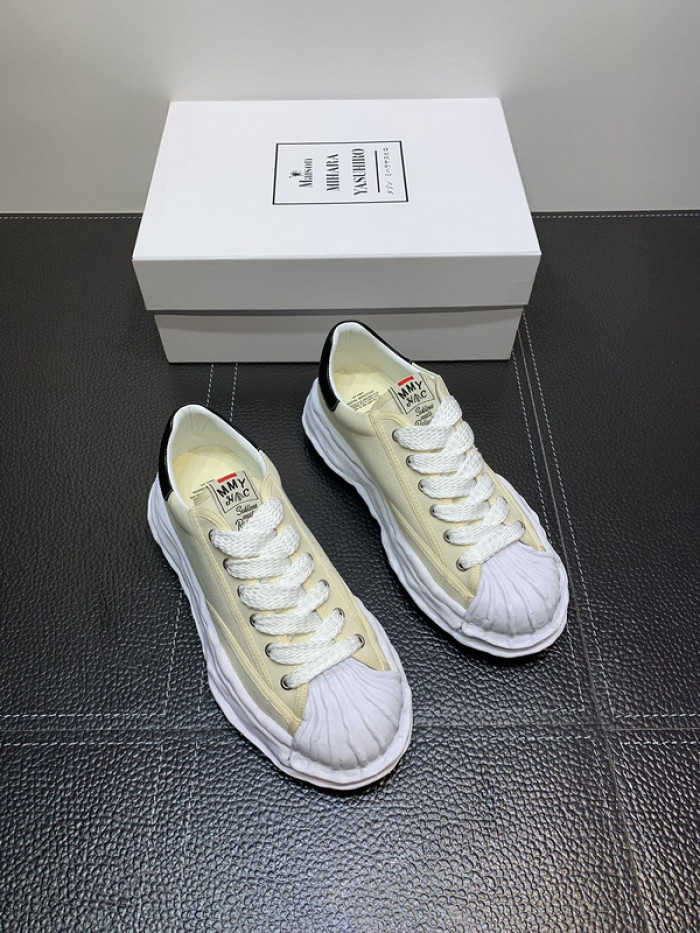 Ma*s*n mihara yasuhiro sneaker