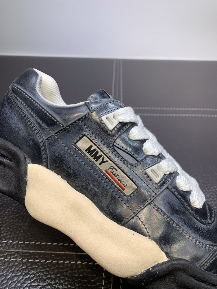 Ma*s*n mihara yasuhiro sneaker